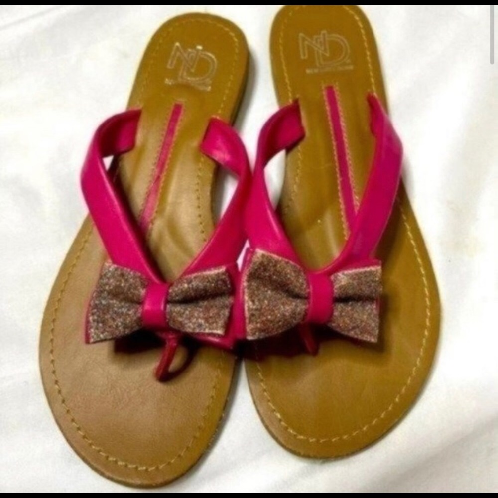 Women’s Adorable Flip Flops
